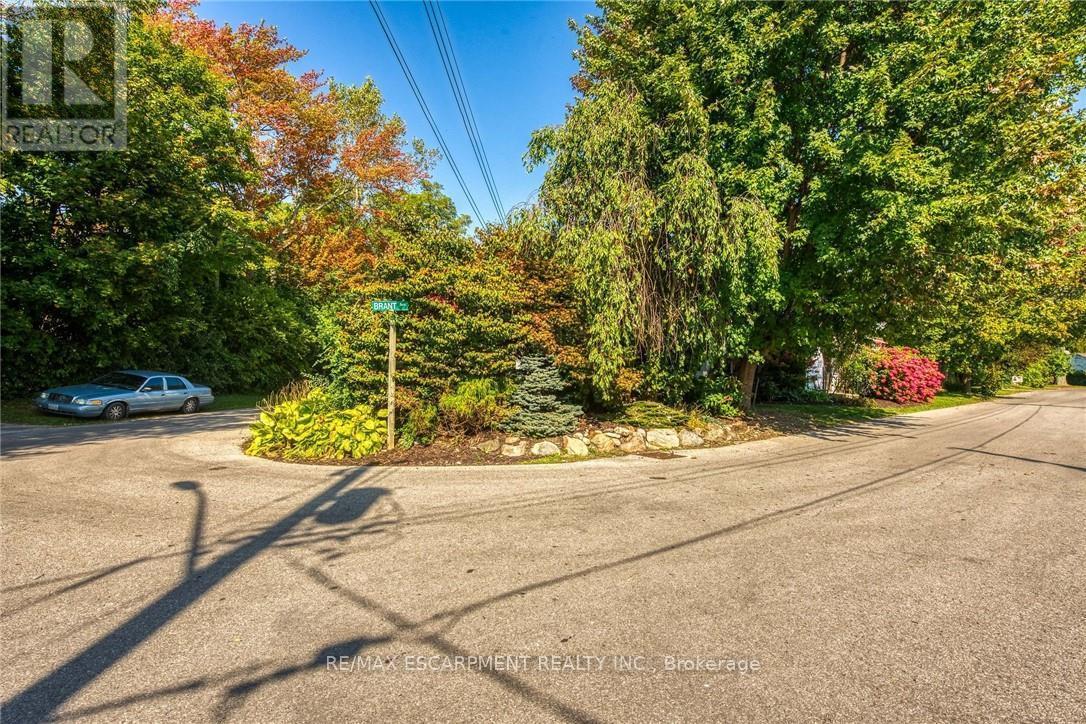 16 Broad Street, Norfolk, ON - Outdoor