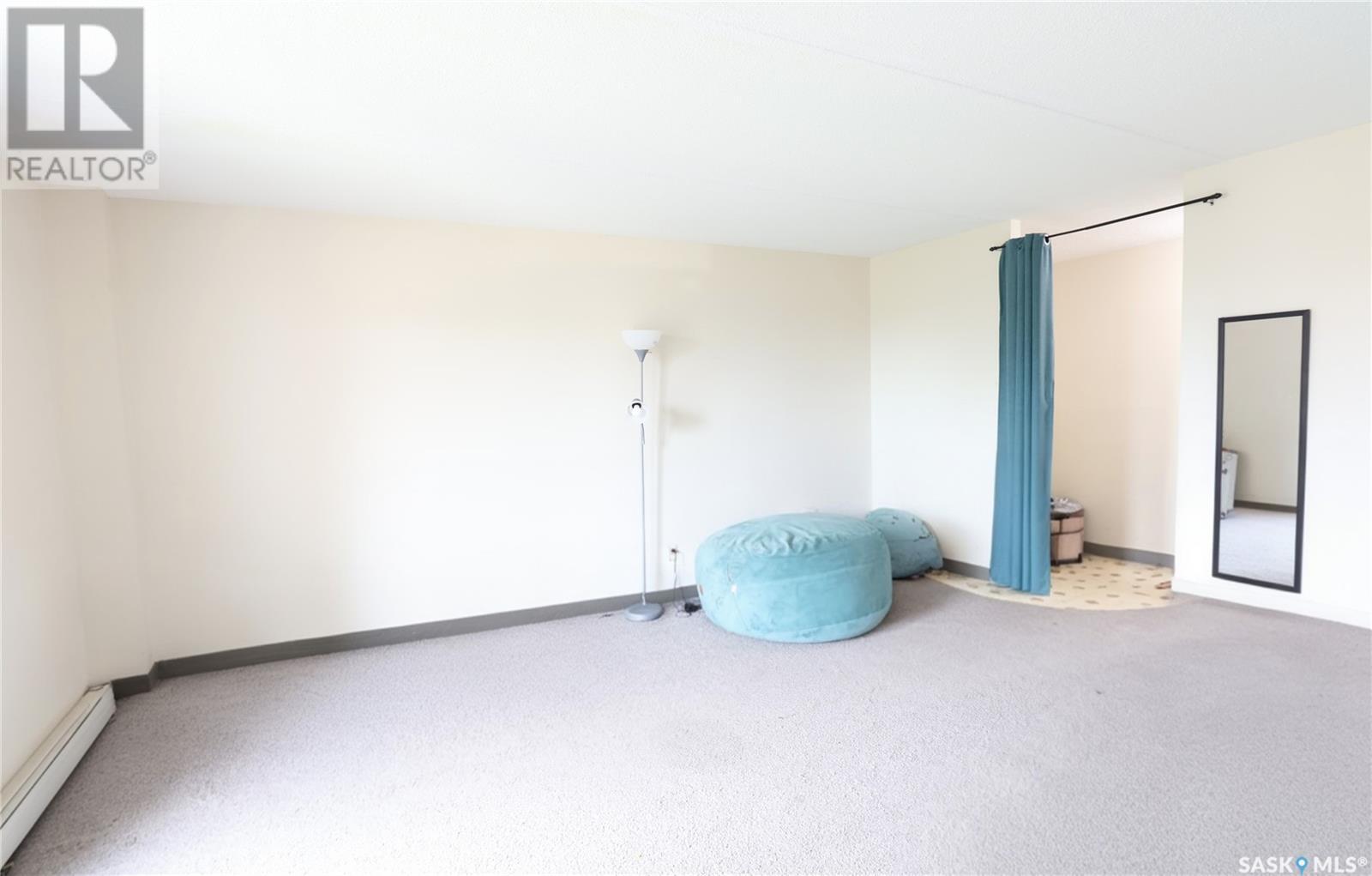 31 51 Centennial Street, Regina, SK - Indoor