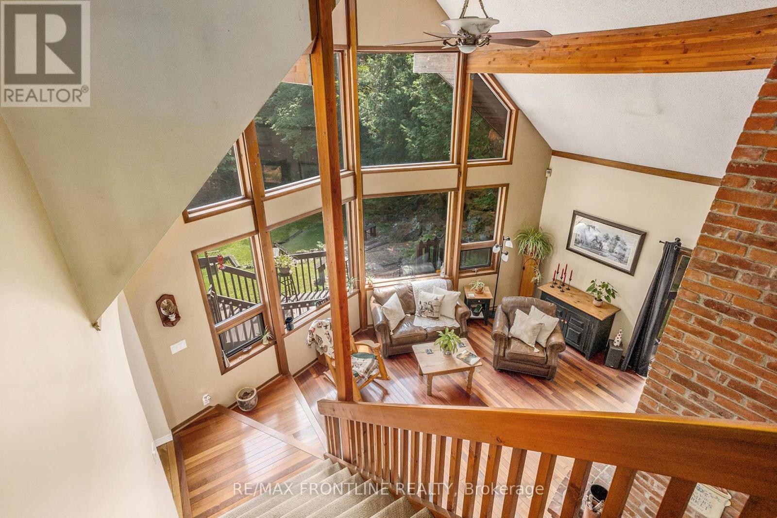 327 Lakewood Road, Tay Valley, ON - Indoor Photo Showing Other Room