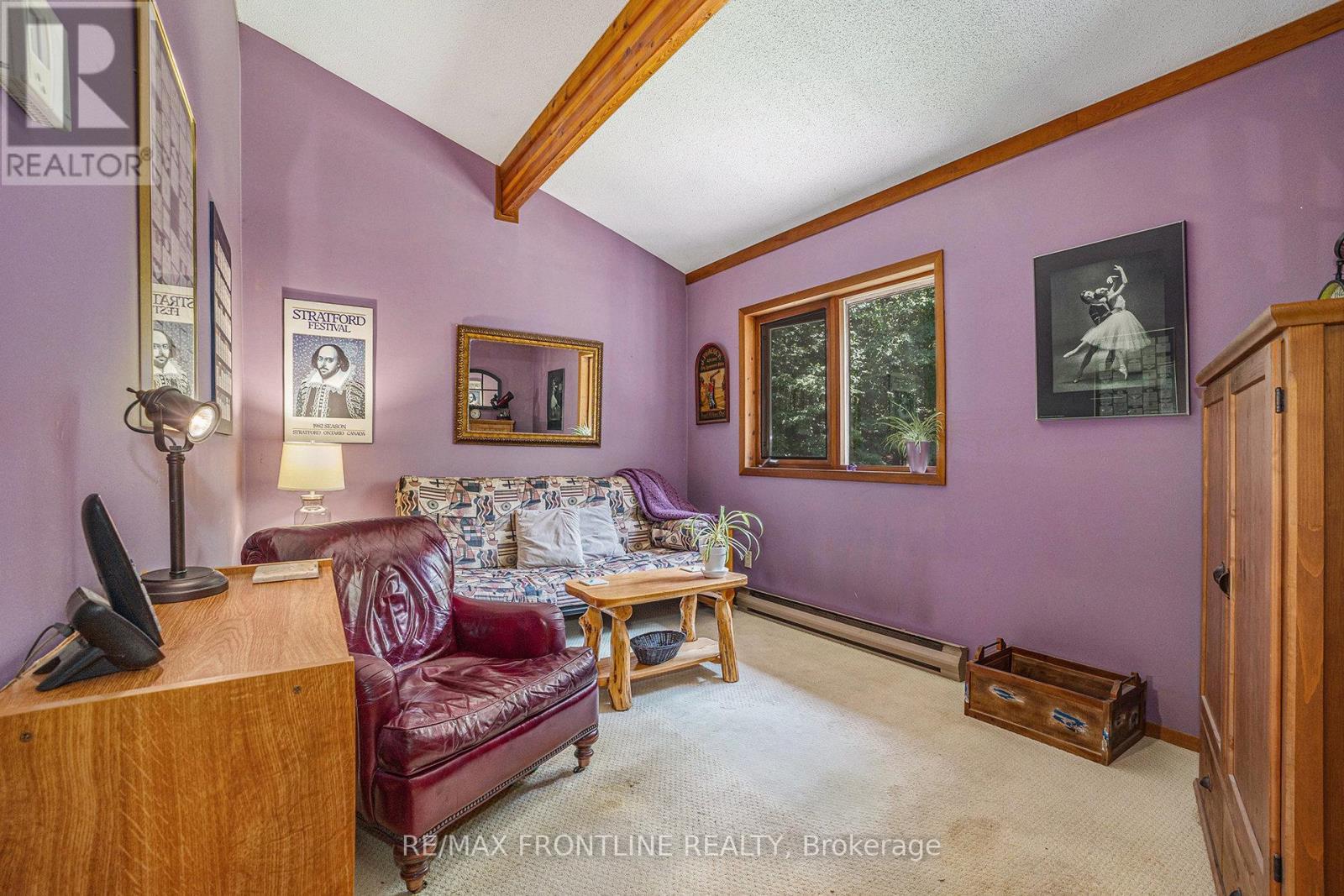 327 Lakewood Road, Tay Valley, ON - Indoor