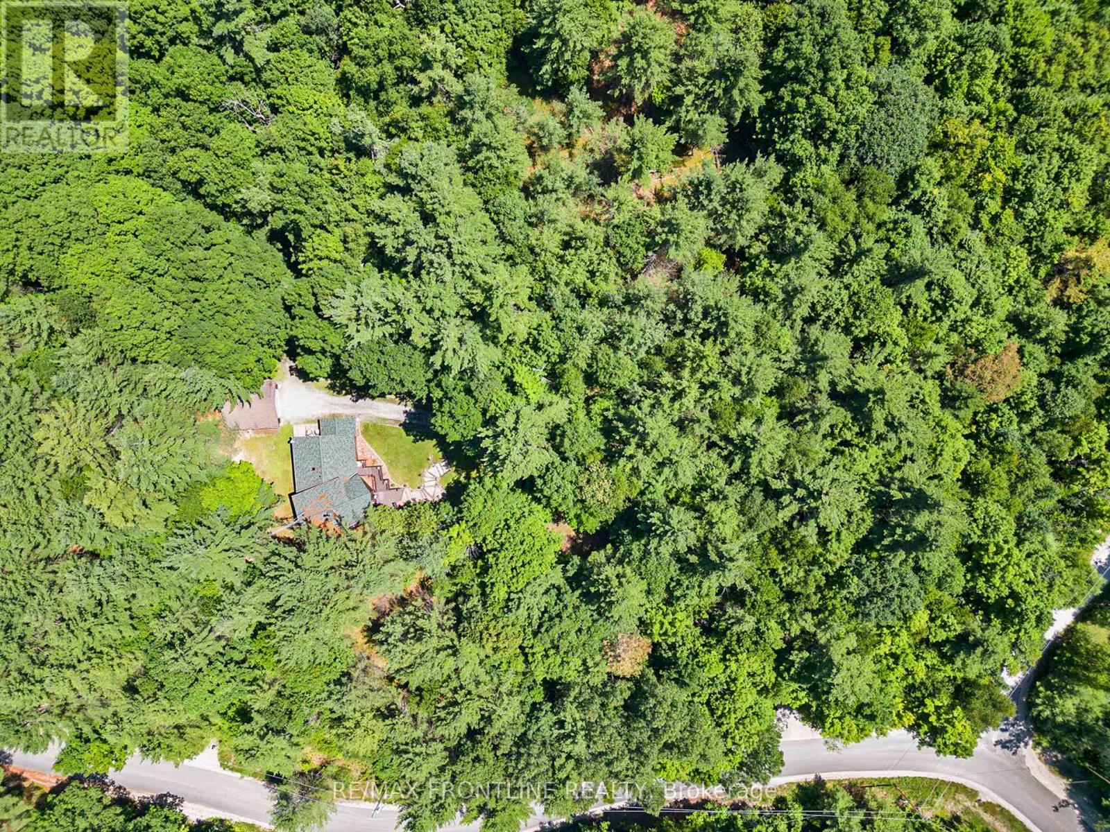 327 Lakewood Road, Tay Valley, ON - Outdoor