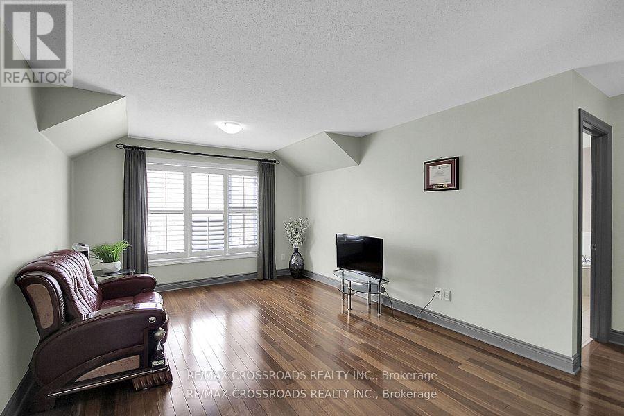 10 Tierney Drive, Ottawa, ON - Indoor Photo Showing Other Room