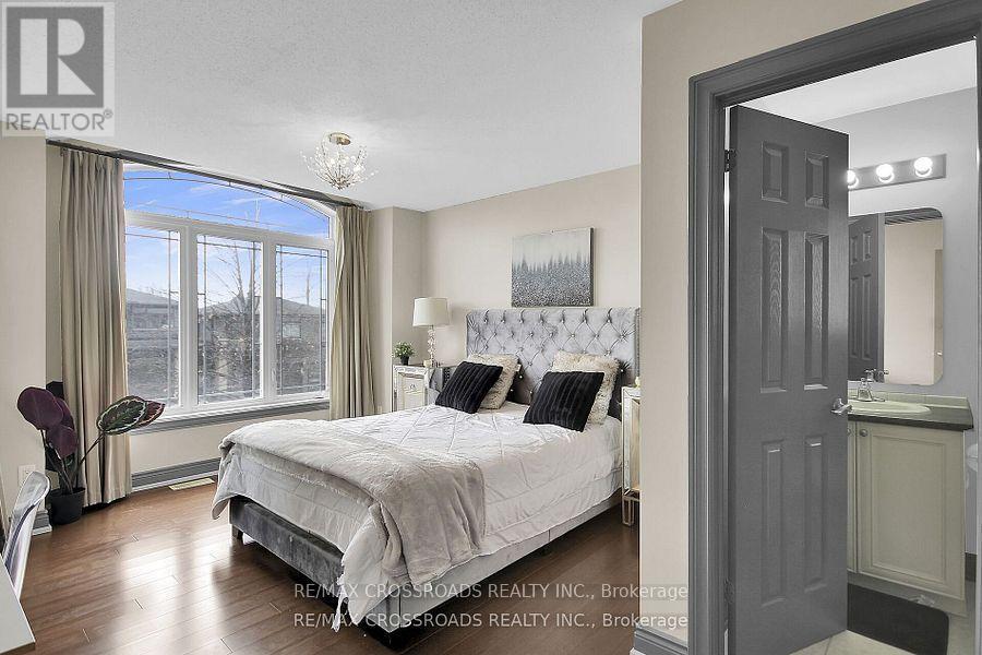 10 Tierney Drive, Ottawa, ON - Indoor Photo Showing Bedroom