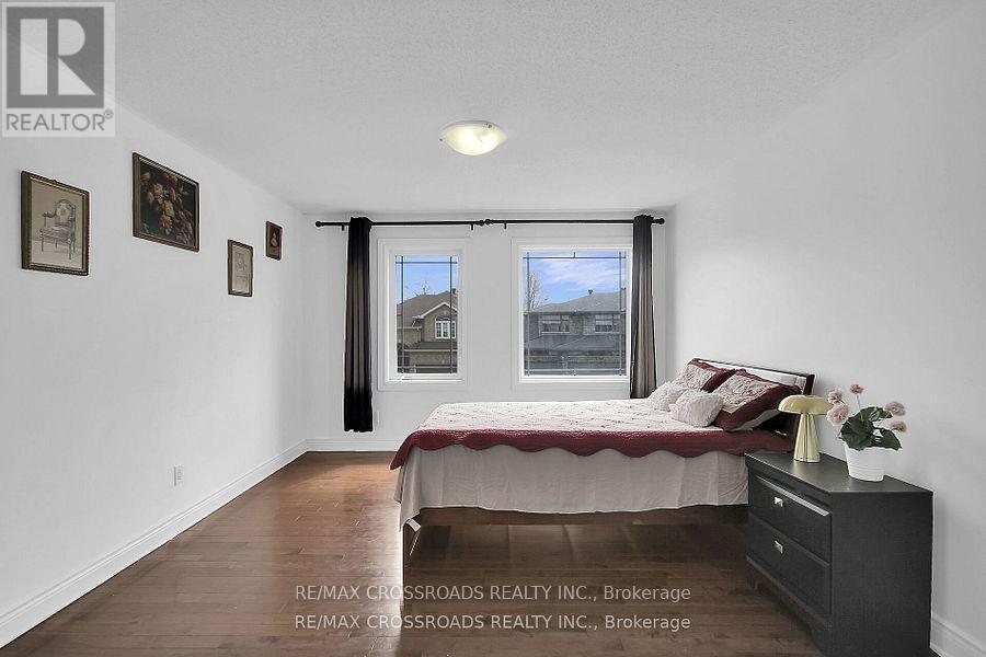 10 Tierney Drive, Ottawa, ON - Indoor Photo Showing Bedroom