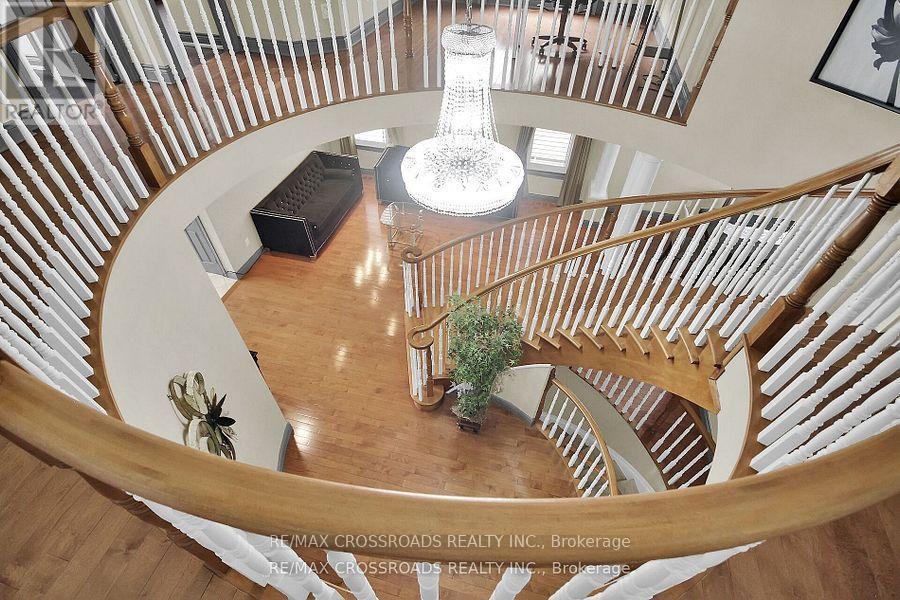 10 Tierney Drive, Ottawa, ON - Indoor Photo Showing Other Room