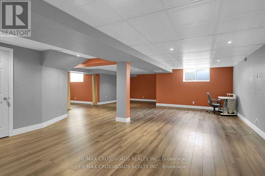 10 Tierney Drive, Ottawa, ON - Indoor Photo Showing Basement