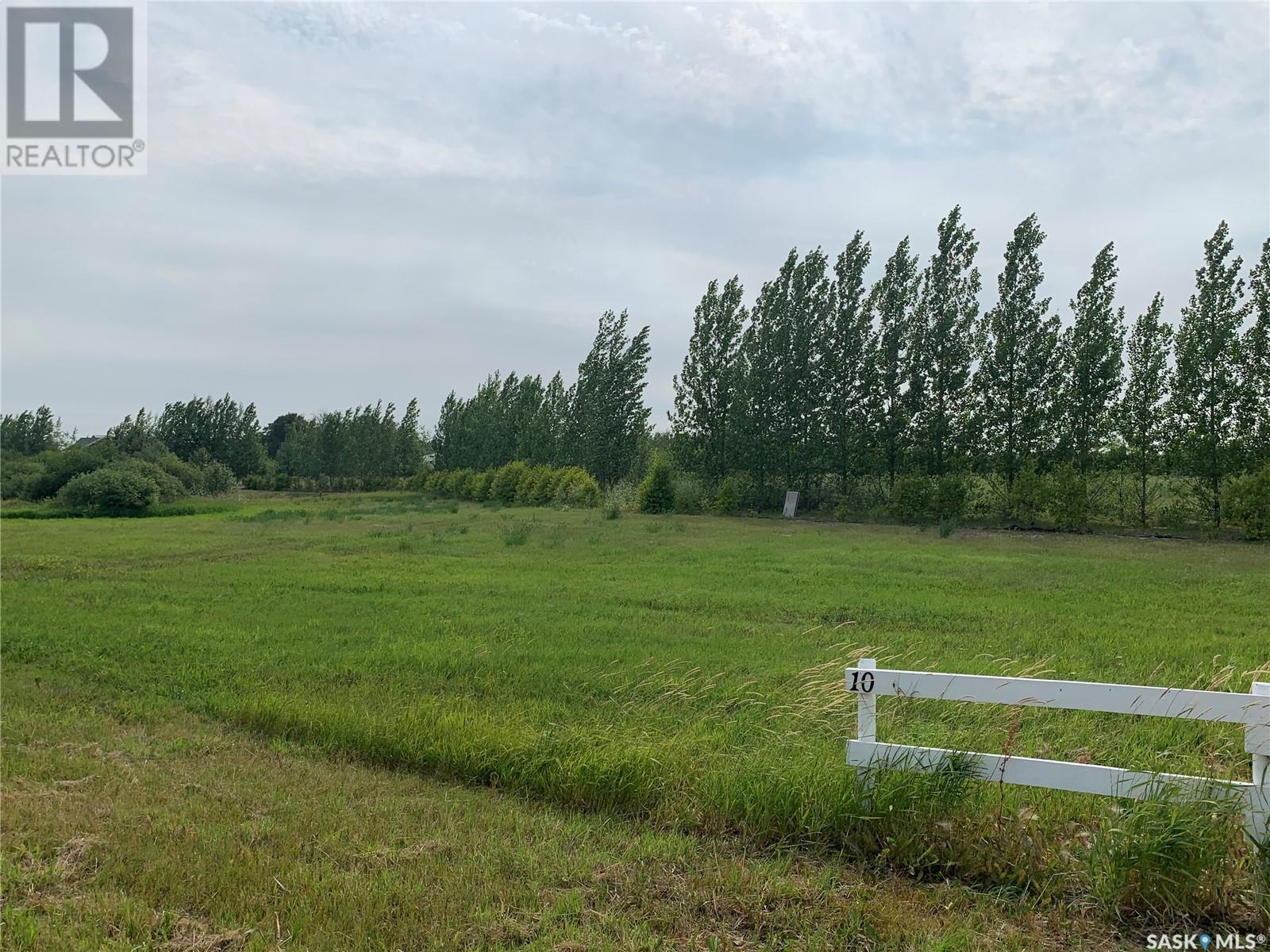 10 Lucien Lakeshore Drive, Three Lakes Rm No. 400, SK