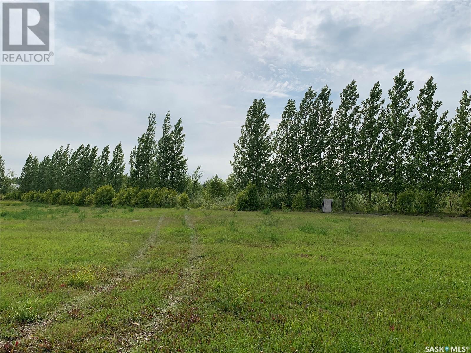 10 Lucien Lakeshore Drive, Three Lakes Rm No. 400, SK