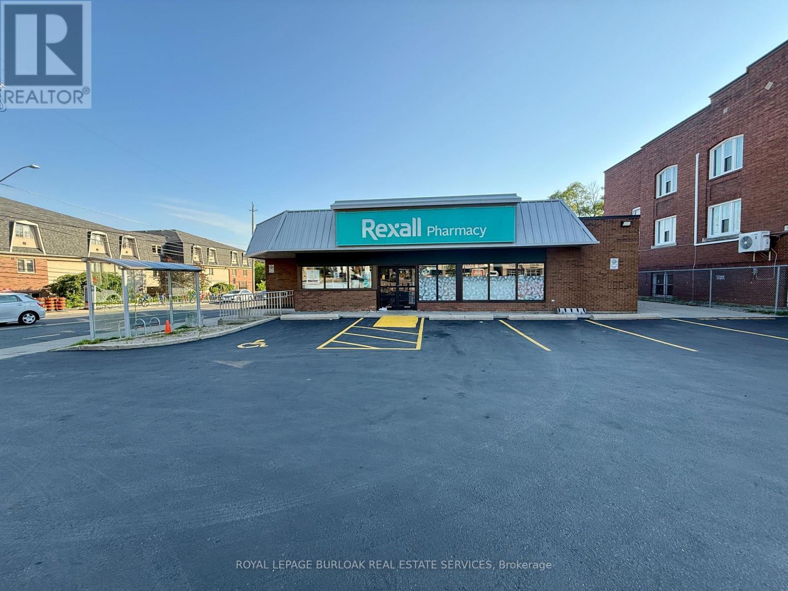 331 Dundurn Street S, Hamilton, ON