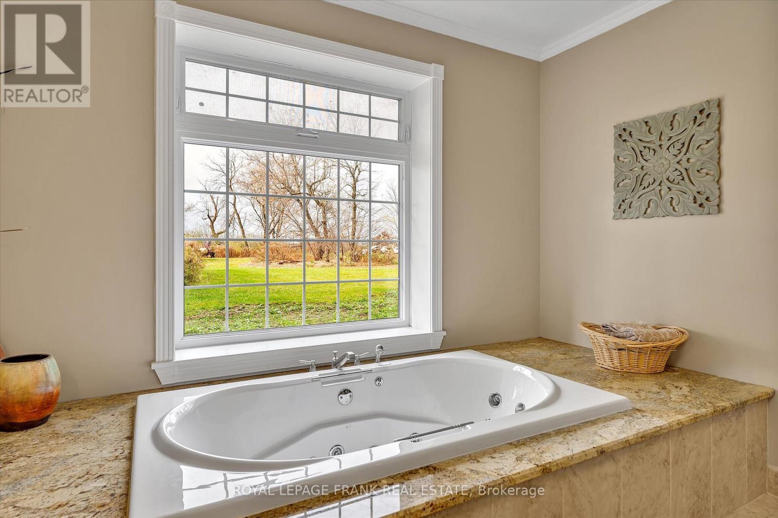 1060 Centre Line, Selwyn, ON