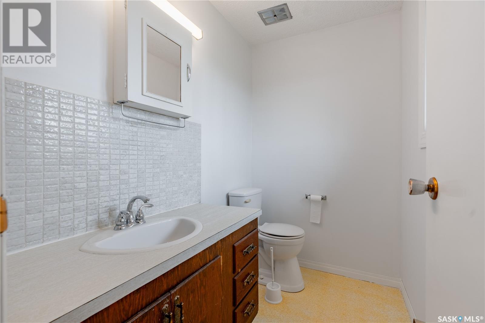 115 Boyer Drive, Meota Rm No.468, SK - Indoor Photo Showing Bathroom