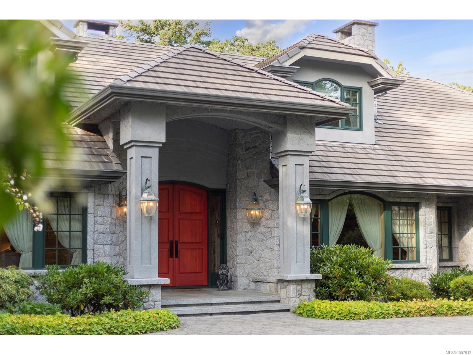 3445 Beach Dr, Oak Bay, BC