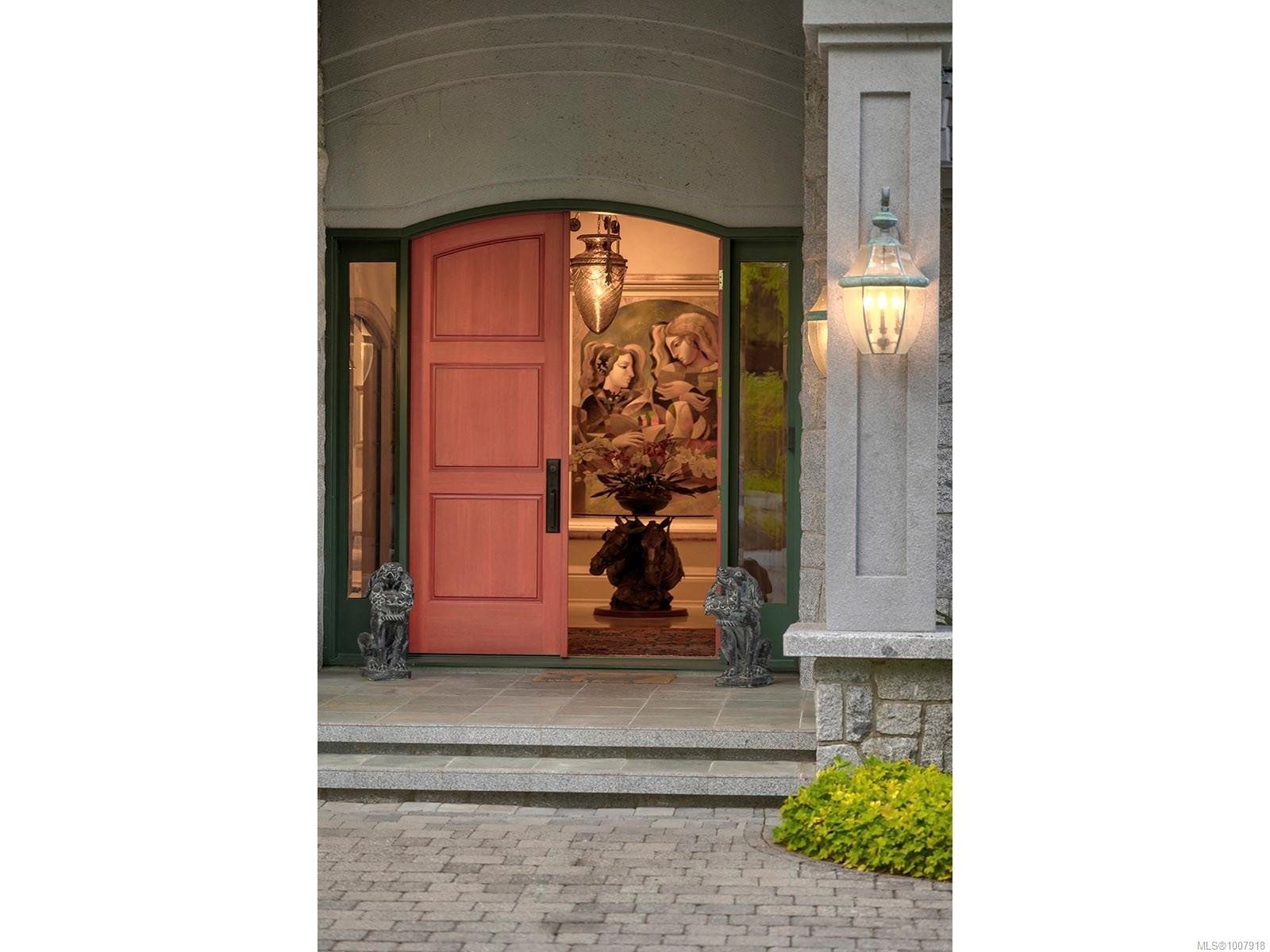 3445 Beach Dr, Oak Bay, BC