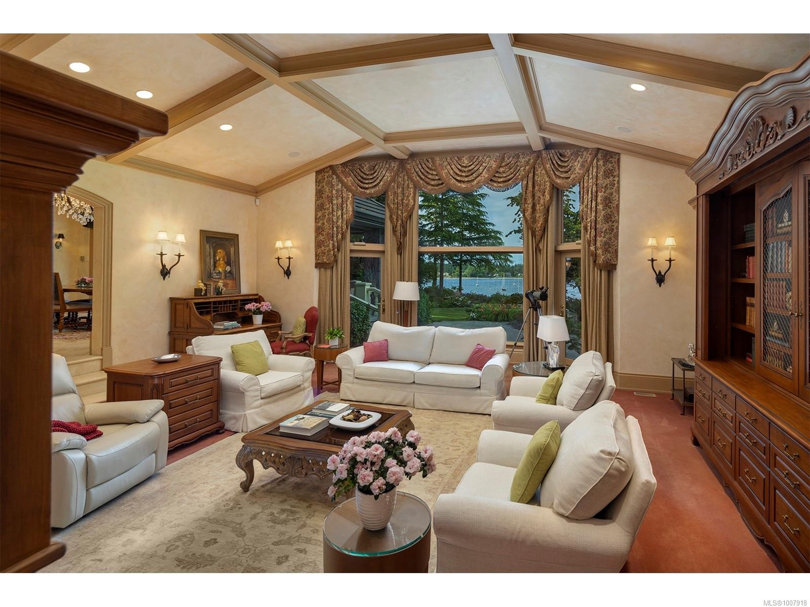 3445 Beach Dr, Oak Bay, BC