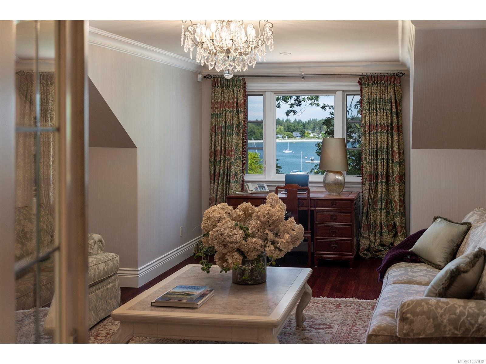 3445 Beach Dr, Oak Bay, BC