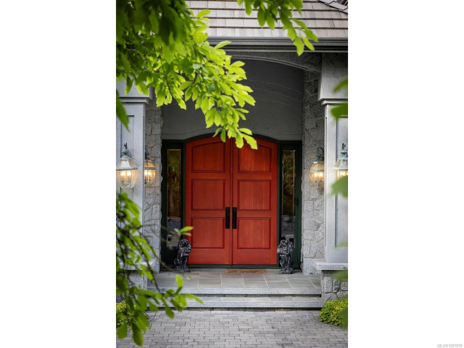 3445 Beach Dr, Oak Bay, BC