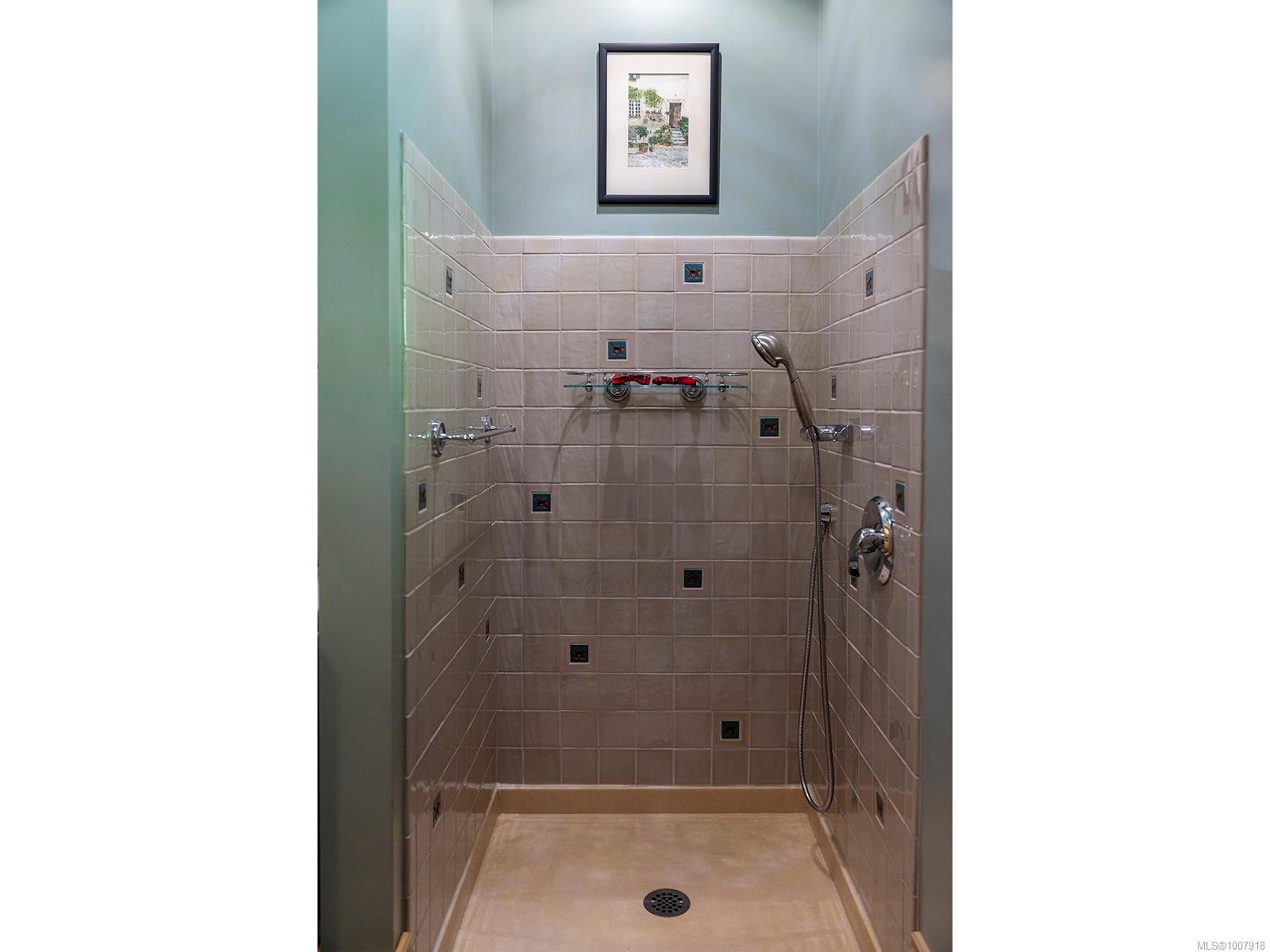 3445 Beach Dr, Oak Bay, BC