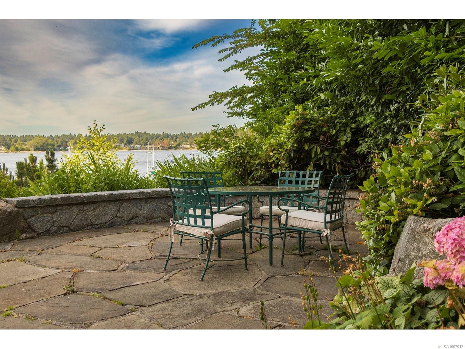 3445 Beach Dr, Oak Bay, BC