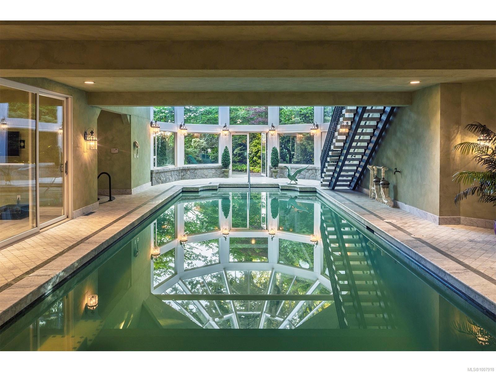 3445 Beach Dr, Oak Bay, BC