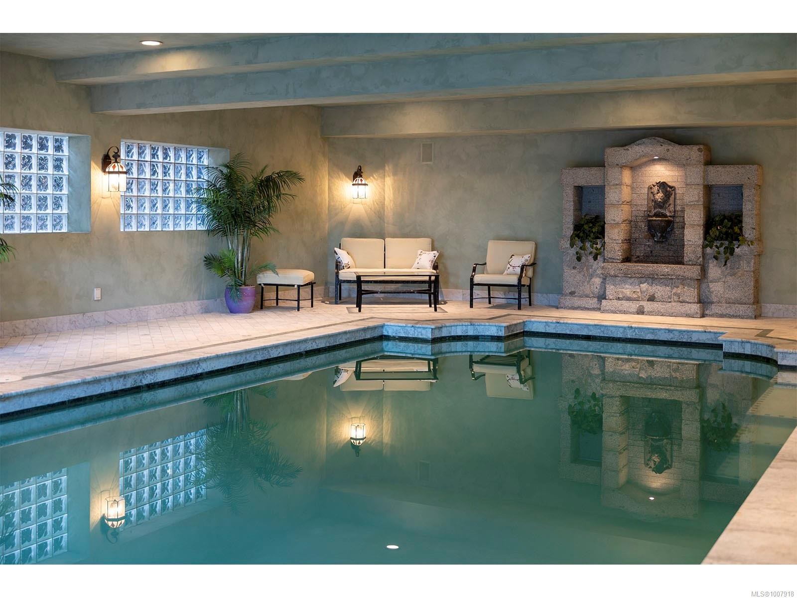 3445 Beach Dr, Oak Bay, BC