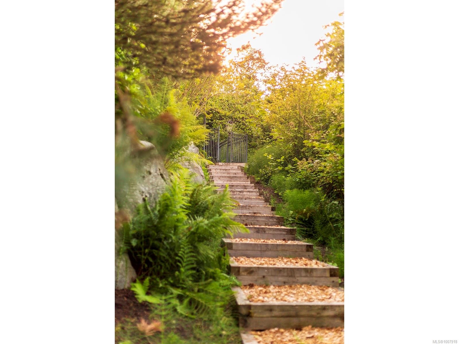 3445 Beach Dr, Oak Bay, BC