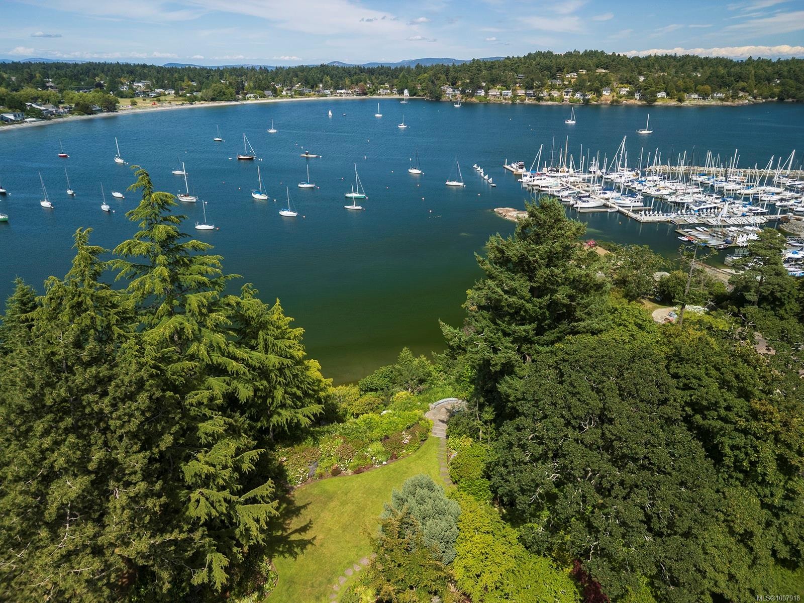 3445 Beach Dr, Oak Bay, BC