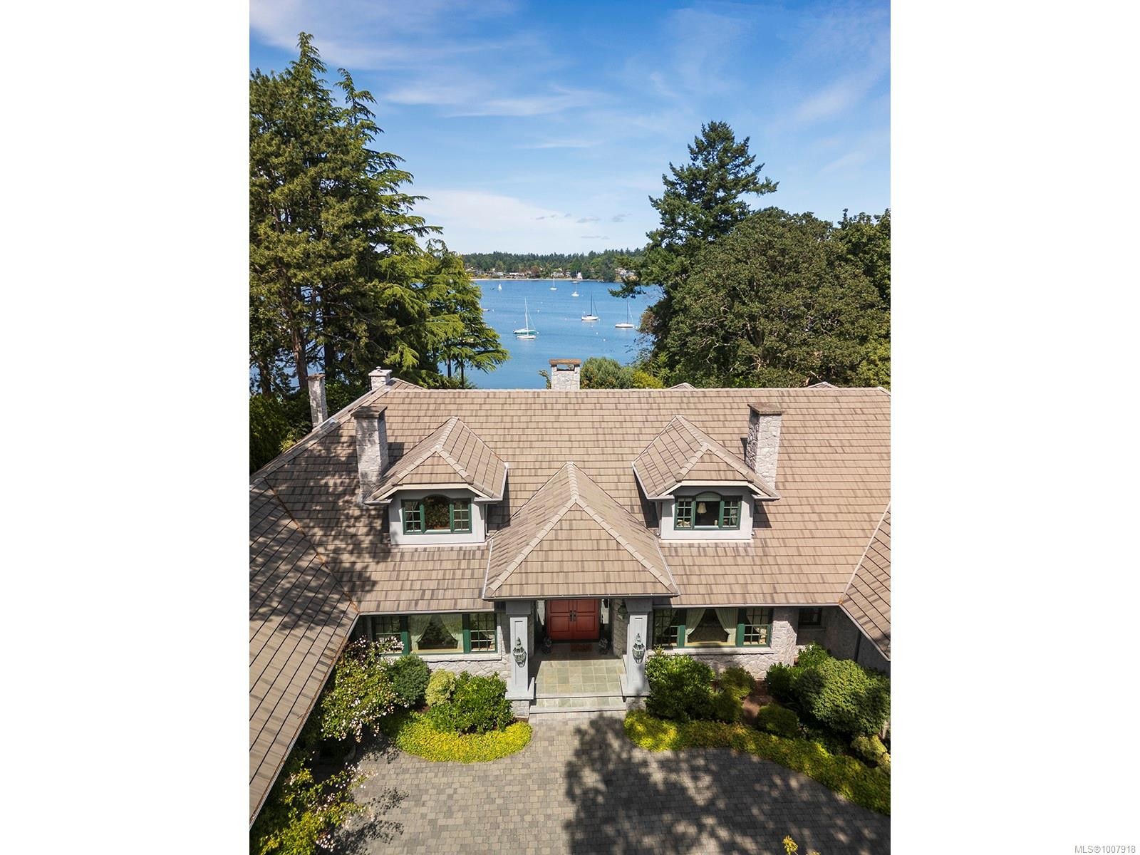 3445 Beach Dr, Oak Bay, BC