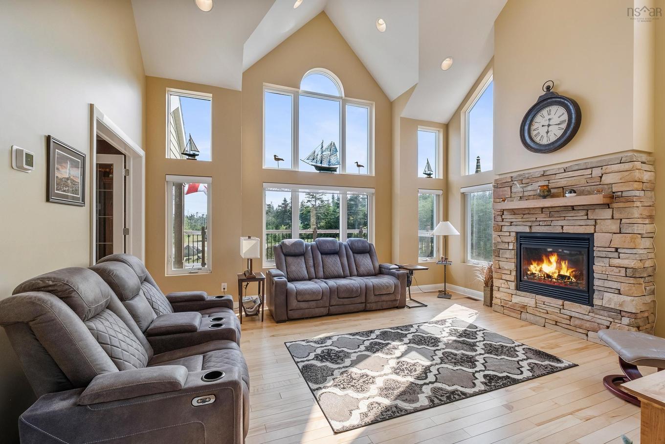 89 Bastion Avenue, Louisbourg, NS