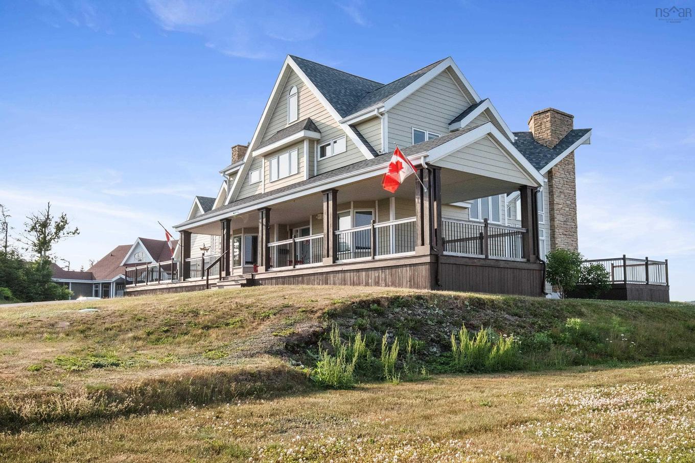 89 Bastion Avenue, Louisbourg, NS