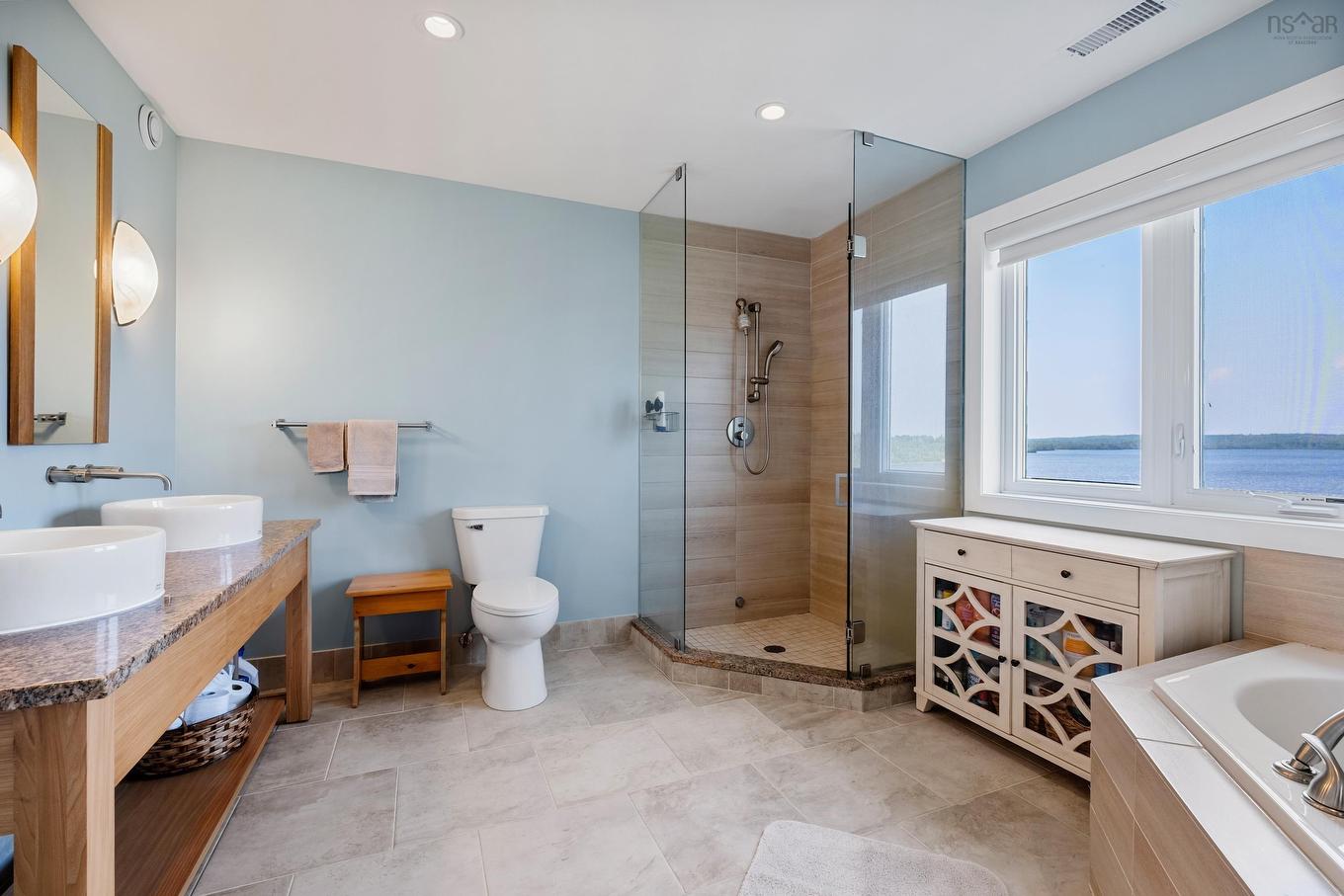 89 Bastion Avenue, Louisbourg, NS