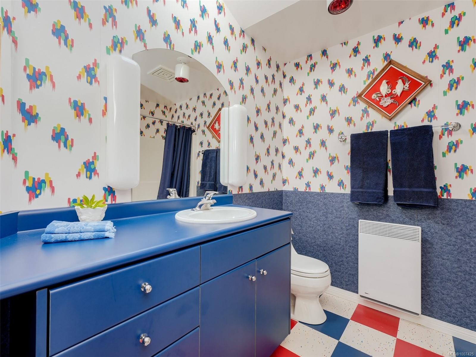 1360 Cloake Hill Rd, North Saanich, BC