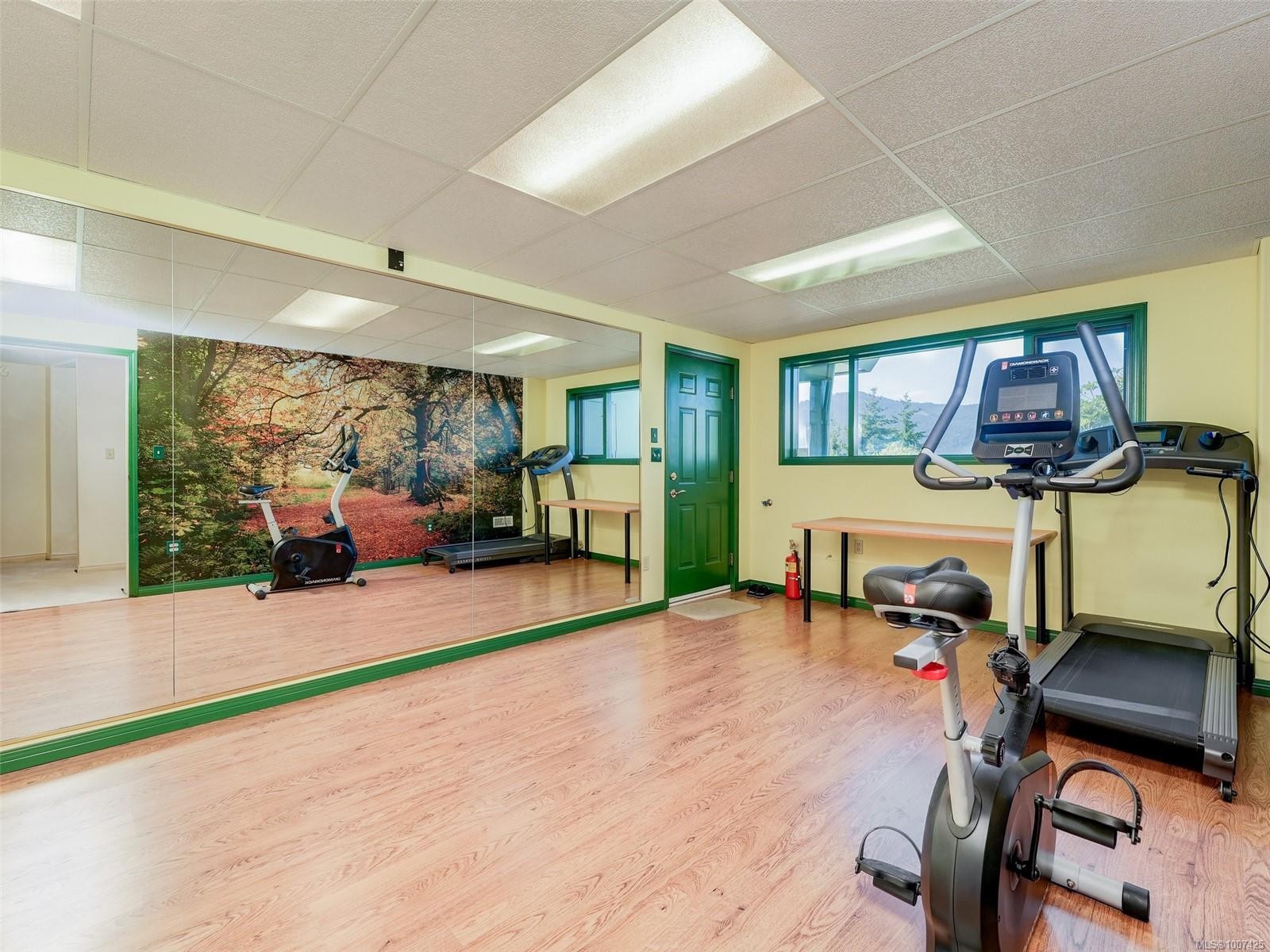 1360 Cloake Hill Rd, North Saanich, BC