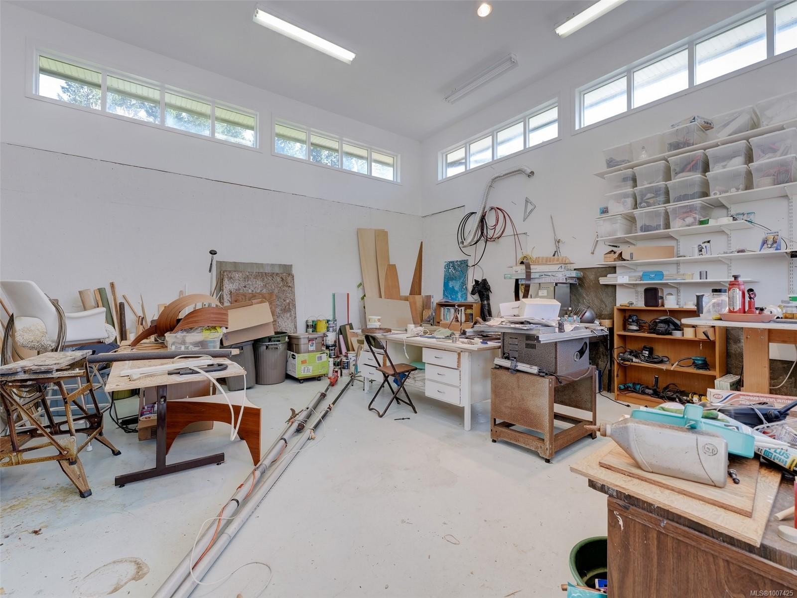 1360 Cloake Hill Rd, North Saanich, BC