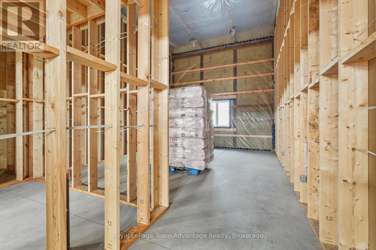 11 Municipal Drive, Mcdougall, ON