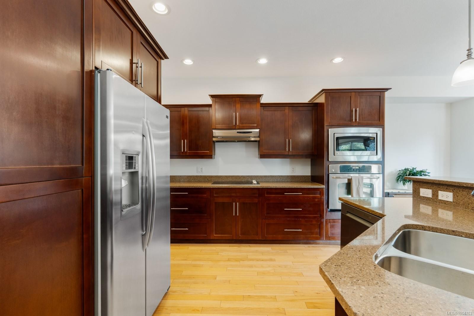 112 Beech Cres, Lake Cowichan, BC