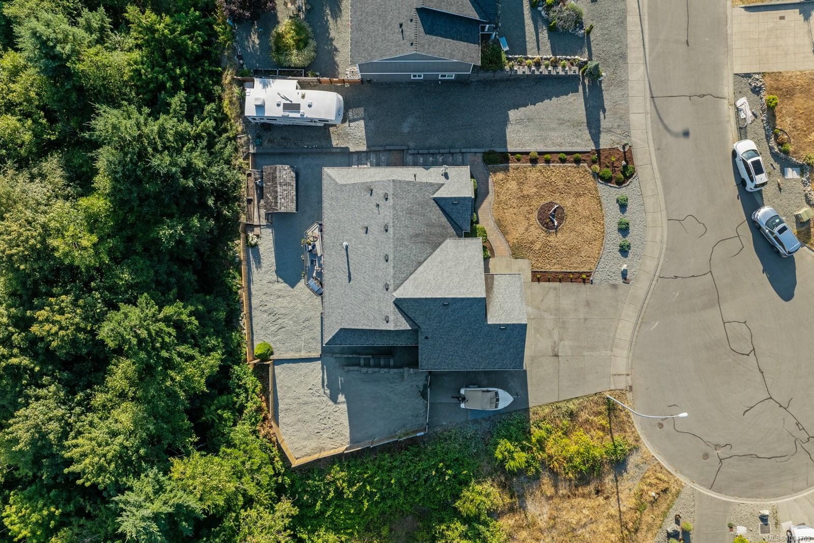 112 Beech Cres, Lake Cowichan, BC