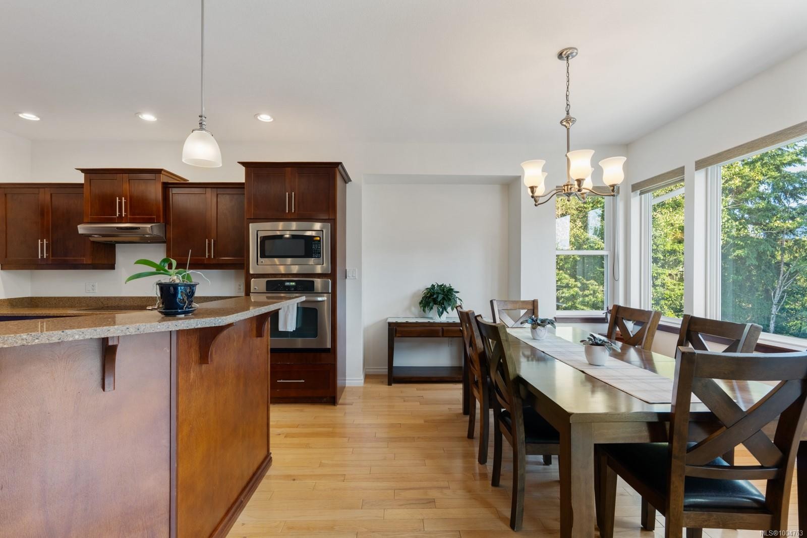 112 Beech Cres, Lake Cowichan, BC