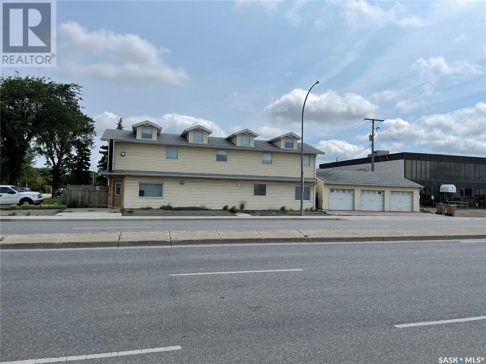 1905 Park Street, Regina, SK