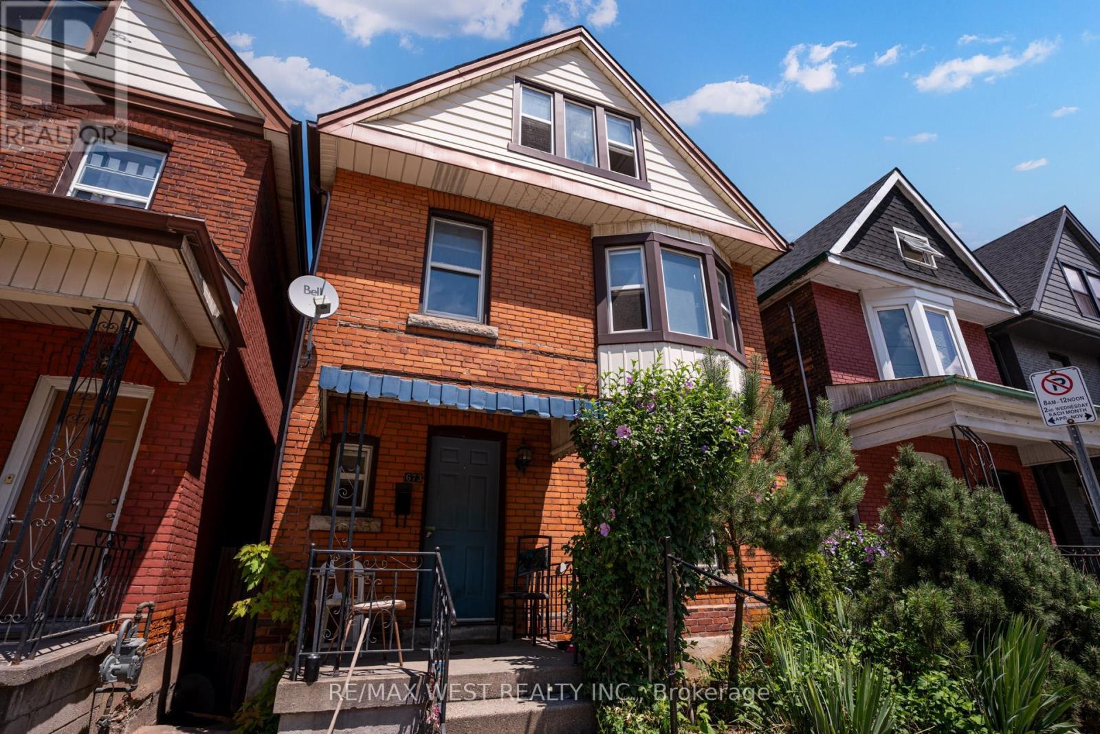 673 Wilson Street, Hamilton, ON - Outdoor