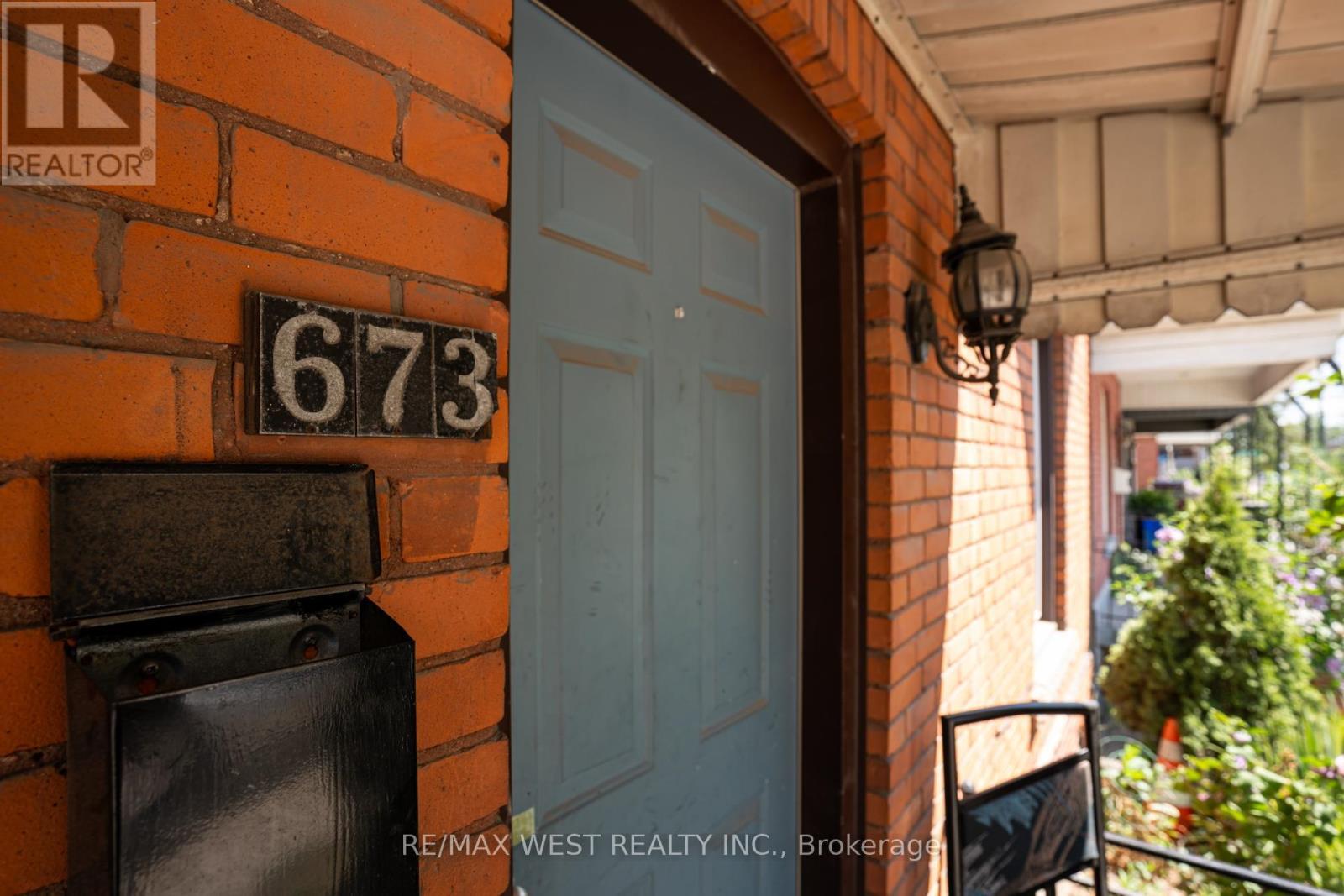673 Wilson Street, Hamilton, ON - Indoor Photo Showing Other Room