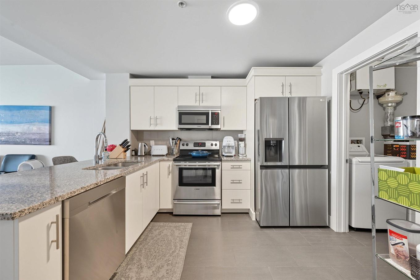 501 15 Kings Wharf Place, Dartmouth, NS