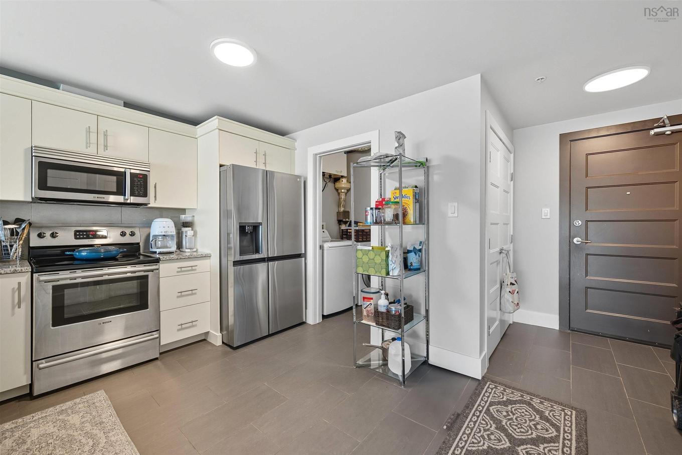 501 15 Kings Wharf Place, Dartmouth, NS