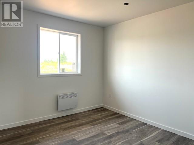 5 Emily Street, St. Charles, ON - Indoor Photo Showing Other Room