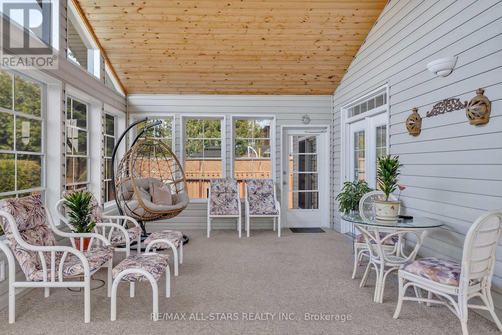 25 Sylvester Drive, Kawartha Lakes (Lindsay), ON - With Deck Patio Veranda With Exterior