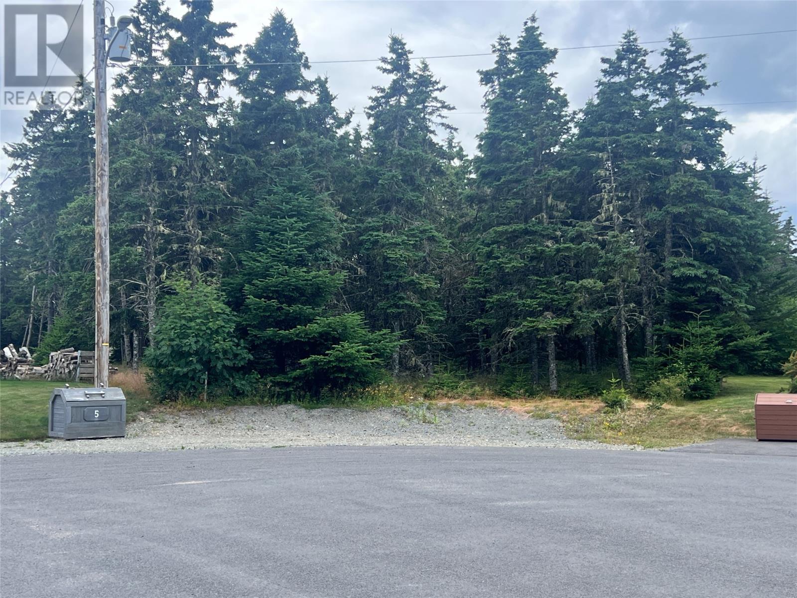 8 Kent Place, Clarkes Beach, NL