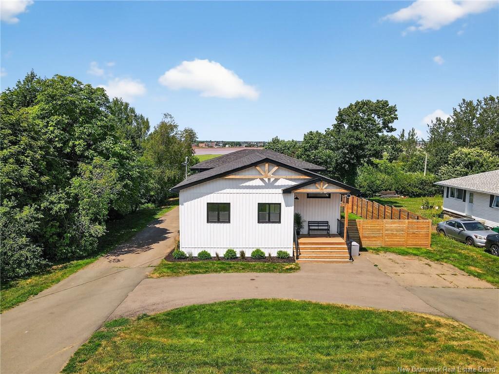 279 Hillsborough Rd, Riverview, NB