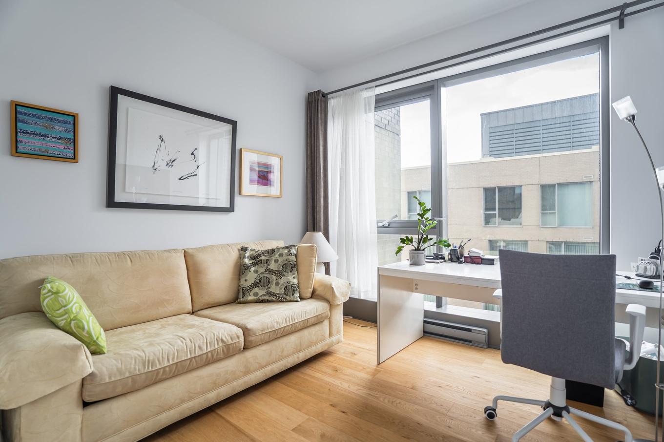 Chambre à coucher - 810-1458 Rue Des Bassins, Montréal (Le Sud-Ouest), QC - Indoor Photo Showing Living Room