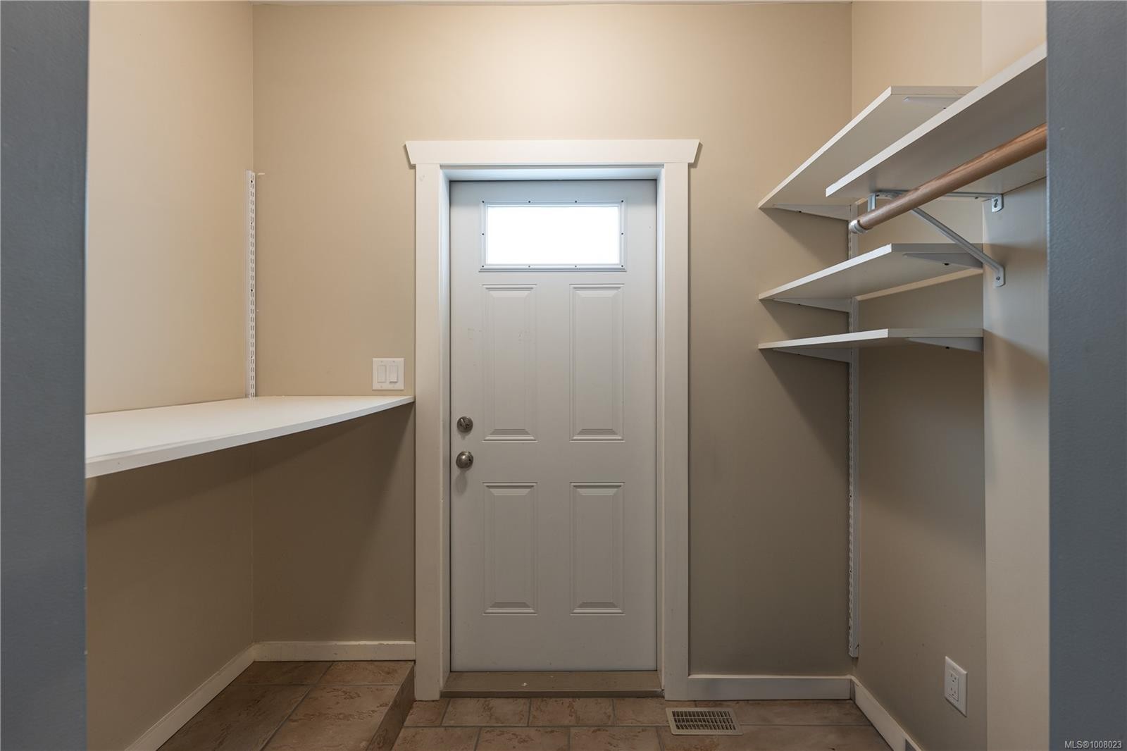 351 Wesley St, Nanaimo, BC