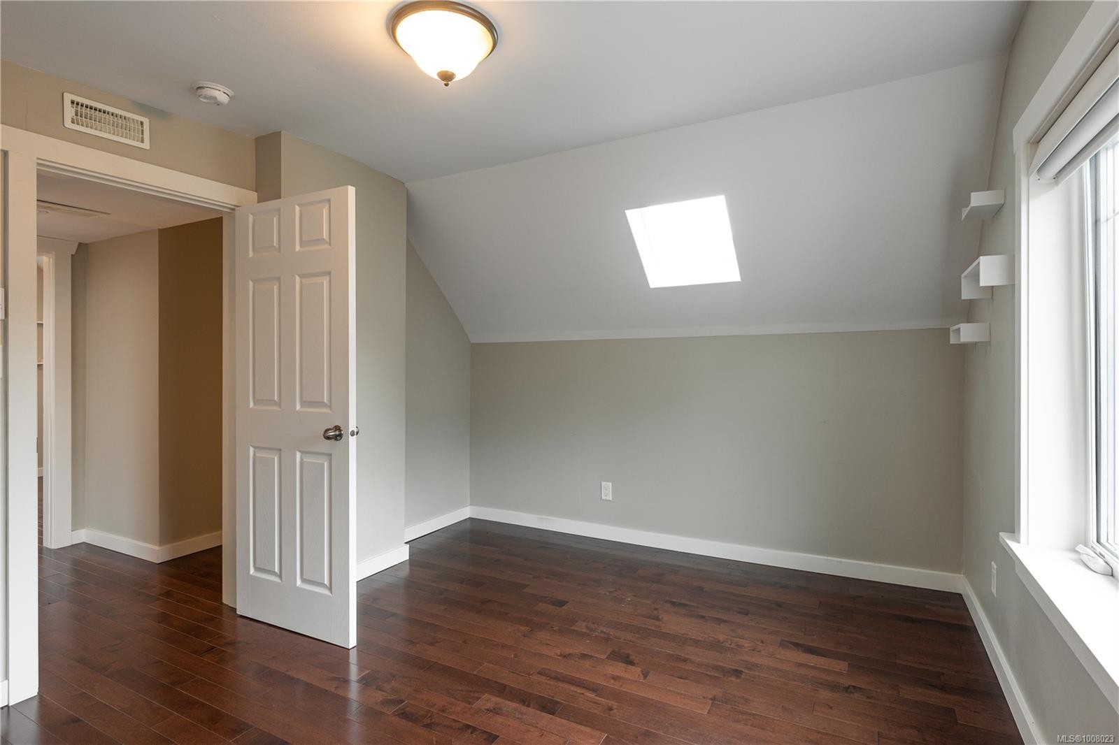 351 Wesley St, Nanaimo, BC