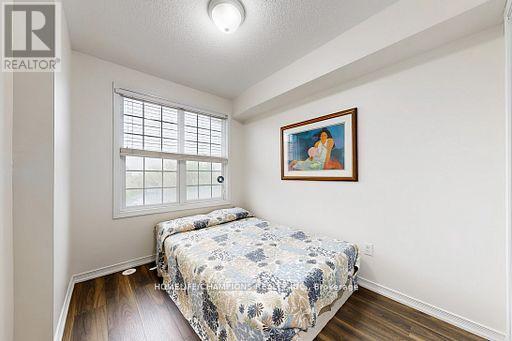 304 - 35 Strangford Lane S, Toronto, ON - Indoor Photo Showing Bedroom